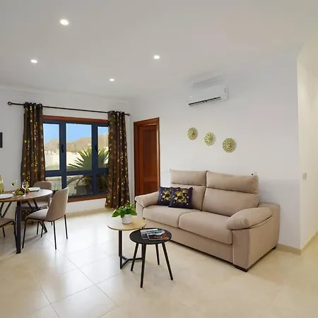 Moderno Y Elegante Apartamento Centrico Con Balcon * Playa Blanca (Lanzarote)