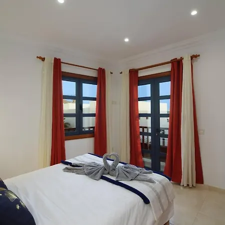 Moderno Y Elegante Apartamento Centrico Con Balcon * Playa Blanca (Lanzarote)