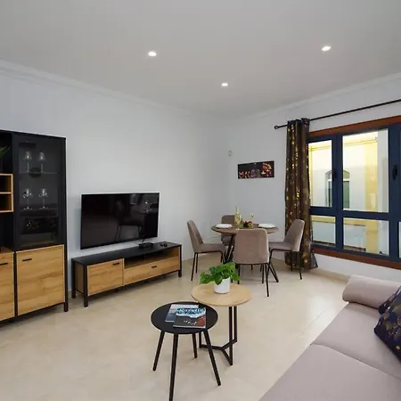 Moderno Y Elegante Apartamento Centrico Con Balcon Apartment