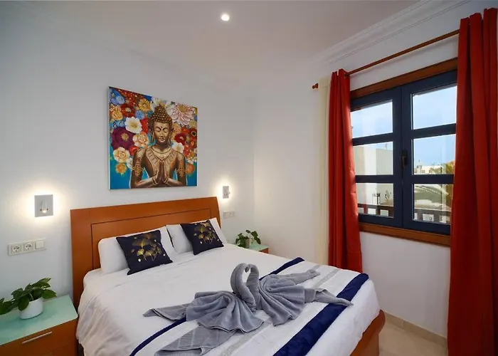 Moderno Y Elegante Centrico Con Balcon * Πλάγια Μπλάνκα