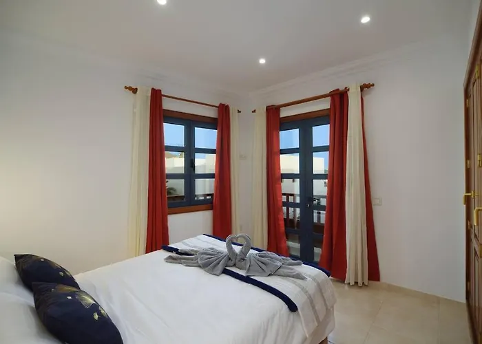 Moderno Y Elegante Centrico Con Balcon * Πλάγια Μπλάνκα